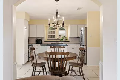 5524 Wood View Street, North Richland Hills, TX 76180 - Photo 9
