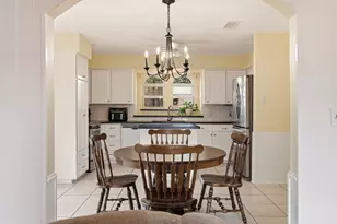 5524 Wood View St, North Richland Hills, TX 76180 - Photo 9