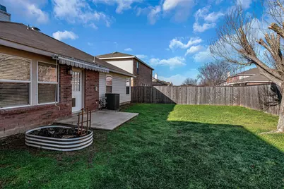 1817 Kittredge Way, Fort Worth, TX 76247 - Photo 15