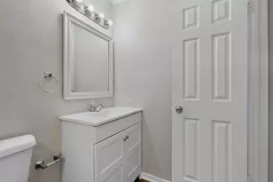 433 Solitude Dr, Garland, TX 75043 - Photo 29