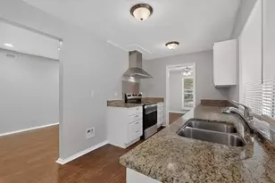 433 Solitude Dr, Garland, TX 75043 - Photo 15