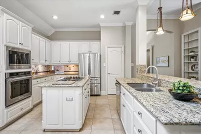 6708 Myrtle Beach Drive, Plano, TX 75093 - Photo 11