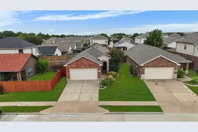 2140 Sweetwood Drive, Fort Worth, TX 76131 - Photo 5