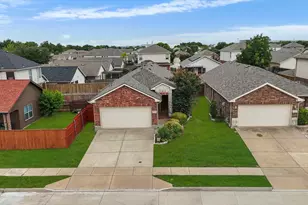 2140 Sweetwood Dr, Fort Worth, TX 76131 - Photo 5