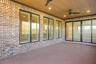 1001 Quarry Ct, Granbury, TX 76048 - Photo 15