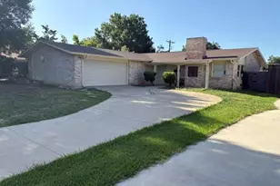 3560 High Bluff, Dallas, TX 75234 - Photo 1