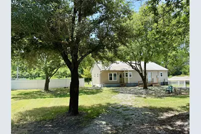 100 E Austin Street, Leonard, TX 75452 - Photo 1