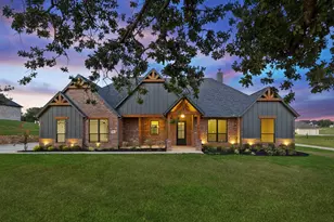 2043 Vaquero Dr, Weatherford, TX 76088 - Photo 1
