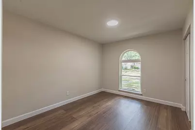 1214 Winterwood Drive, Lewisville, TX 75067 - Photo 17