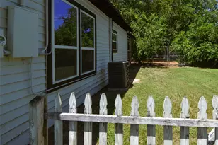 403 N Gaither St, Glen Rose, TX 76043 - Photo 15