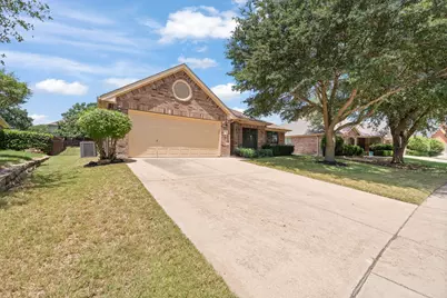 1058 Saint Andrews Drive, Burleson, TX 76028 - Photo 7