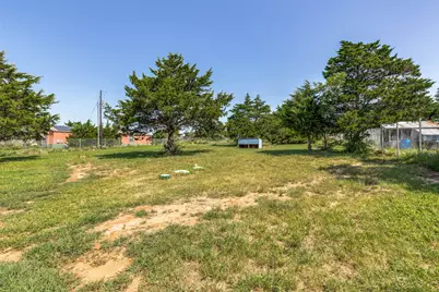 4445 County Road 136, Whitesboro, TX 76273 - Photo 27