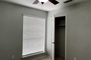 312 Moss Hill Rd, Irving, TX 75063 - Photo 13