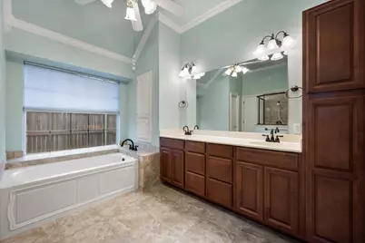 8904 Thornway Drive, North Richland Hills, TX 76182 - Photo 27
