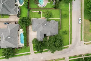 8904 Thornway Dr, North Richland Hills, TX 76182 - Photo 35