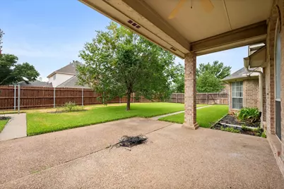 8904 Thornway Drive, North Richland Hills, TX 76182 - Photo 33