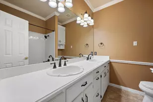 8904 Thornway Dr, North Richland Hills, TX 76182 - Photo 29