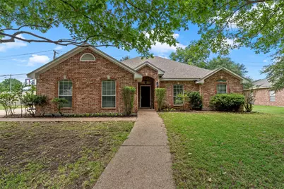 1112 Regina Drive, Hewitt, TX 76643 - Photo 1