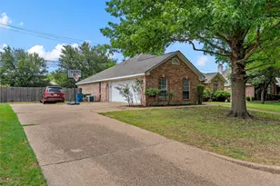 1112 Regina Dr, Hewitt, TX 76643 - Photo 33