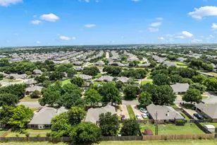 1112 Regina Dr, Hewitt, TX 76643 - Photo 33