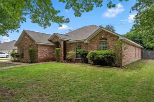 1112 Regina Dr, Hewitt, TX 76643 - Photo 3