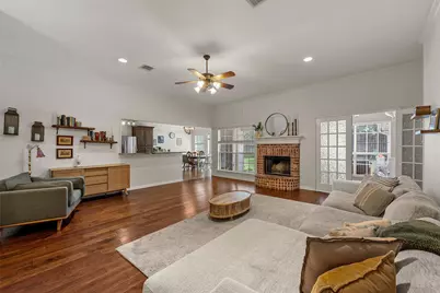 1112 Regina Drive, Hewitt, TX 76643 - Photo 5