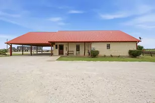 1590 Lawlis Ln, Sanger, TX 76266 - Photo 3