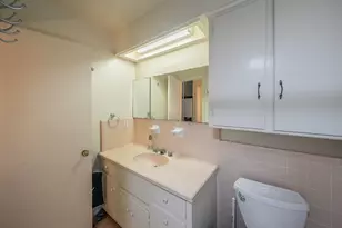 13511 Rawhide Pkwy, Farmers Branch, TX 75234 - Photo 19