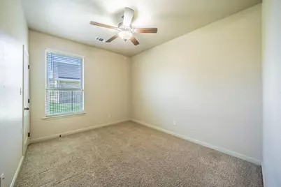 1812 Rockview Drive, Granbury, TX 76049 - Photo 17