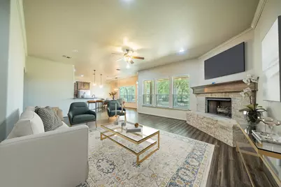 1812 Rockview Drive, Granbury, TX 76049 - Photo 3