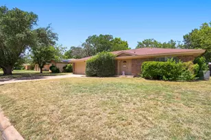 1134 Piedmont Dr, Abilene, TX 79601 - Photo 3
