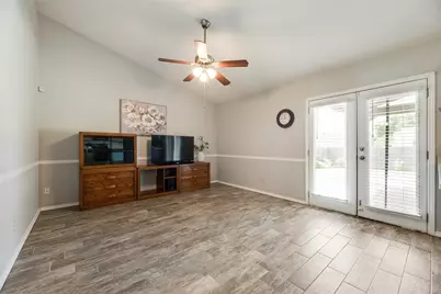 1902 Uvalde Street, Mesquite, TX 75150 - Photo 11