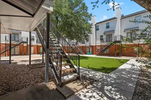 600 Bagby Ave, Waco, TX 76706 - Photo 21