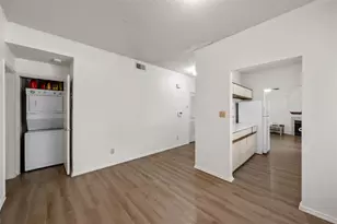 600 Bagby Ave, Waco, TX 76706 - Photo 15