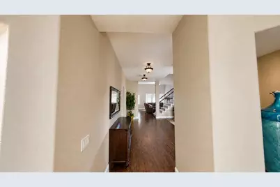 1917 Sunflower Drive, Glenn Heights, TX 75154 - Photo 5