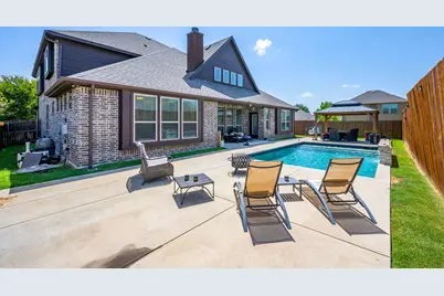 1917 Sunflower Drive, Glenn Heights, TX 75154 - Photo 1