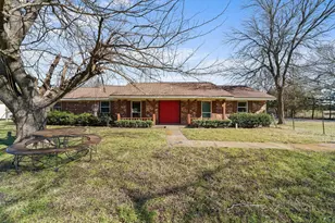 1006 S Clark Rd, Cedar Hill, TX 75104 - Photo 11
