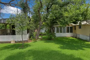 9014 5th St, Crawford, TX 76638 - Photo 11