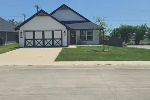 900 Tesslynn Ave, Godley, TX 76044 - Photo 1