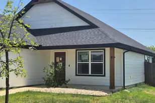 900 Tesslynn Ave, Godley, TX 76044 - Photo 3