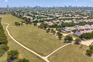 4582 Rock Creek Ln, Frisco, TX 75034 - Photo 35
