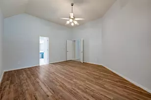 4582 Rock Creek Ln, Frisco, TX 75034 - Photo 9