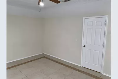 511 Essex Place, Euless, TX 76039 - Photo 15