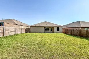 709 Alton Dr, Aubrey, TX 76227 - Photo 25