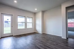 709 Alton Dr, Aubrey, TX 76227 - Photo 11