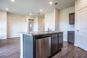 709 Alton Dr, Aubrey, TX 76227 - Photo 17