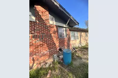 3208 Knox Street, Fort Worth, TX 76119 - Photo 25