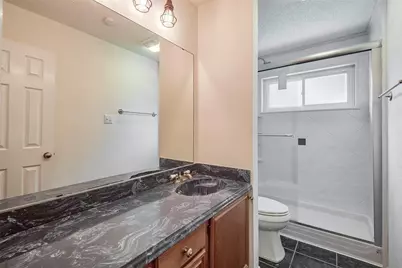 6304 Brookcrest Drive, Arlington, TX 76018 - Photo 15