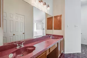 6304 Brookcrest Dr, Arlington, TX 76018 - Photo 13