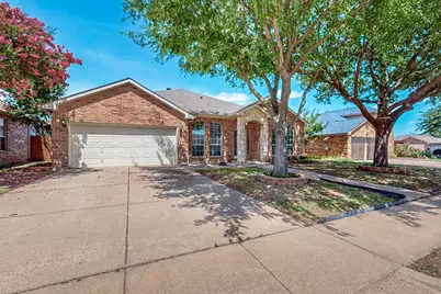 165 Hirth Drive, Crowley, TX 76036 - Photo 3